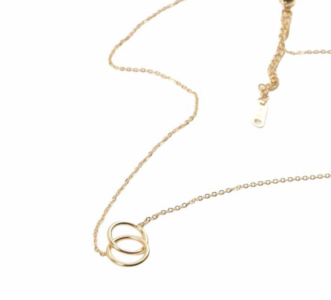 Interlocking Necklace